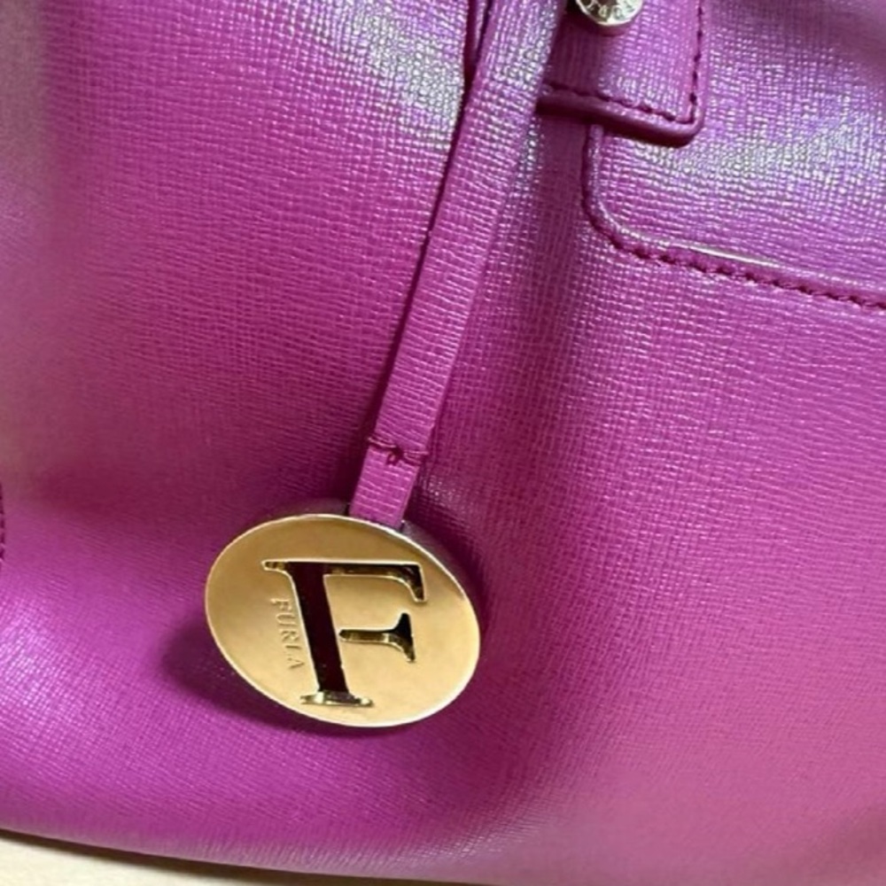 Furla Piper Medium Dome Satchel Bag – Magenta Leather, Crossbody & Dust Bag - Picture 5 of 8